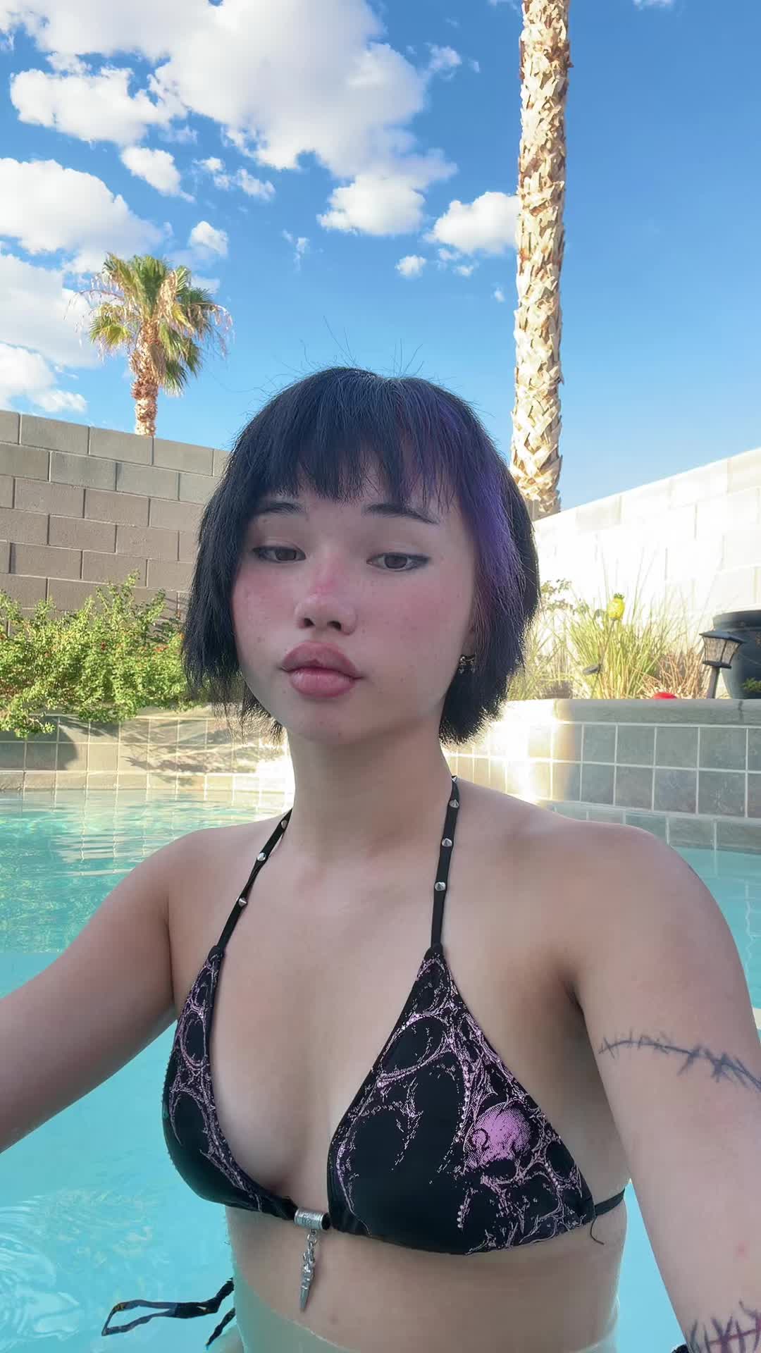 @yummyknivez