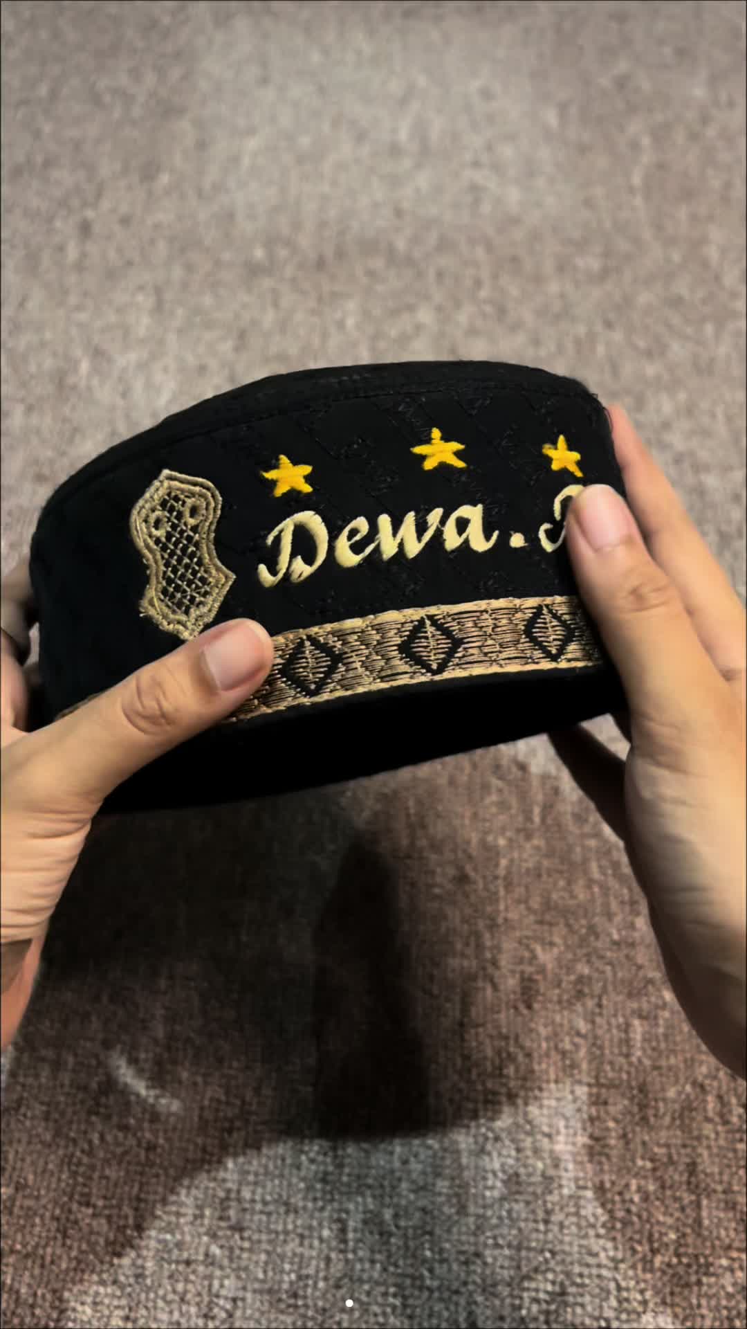 @Devino_08