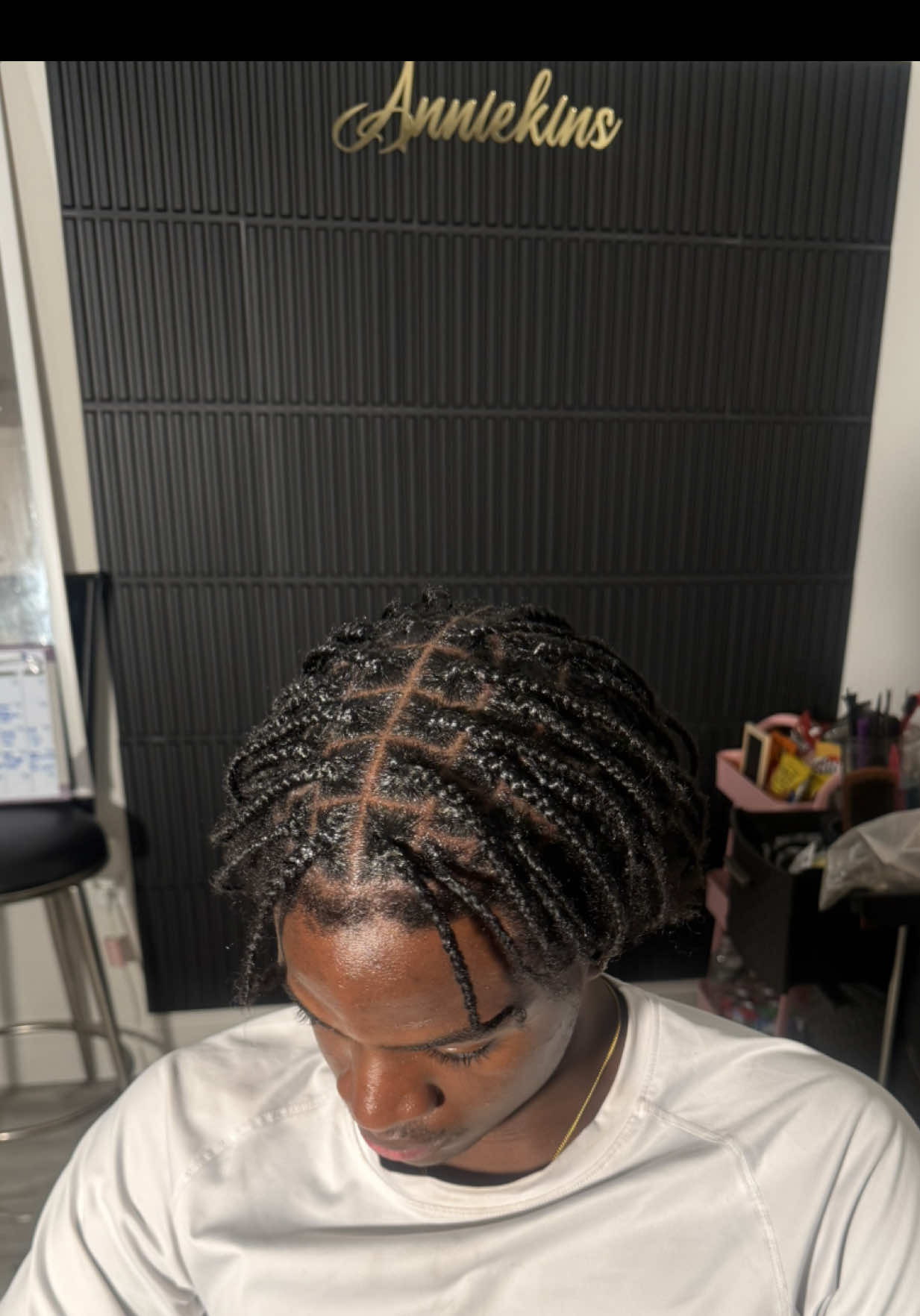 @Cape Cod Hairstylist ๐๐ฝโ๏ธ
