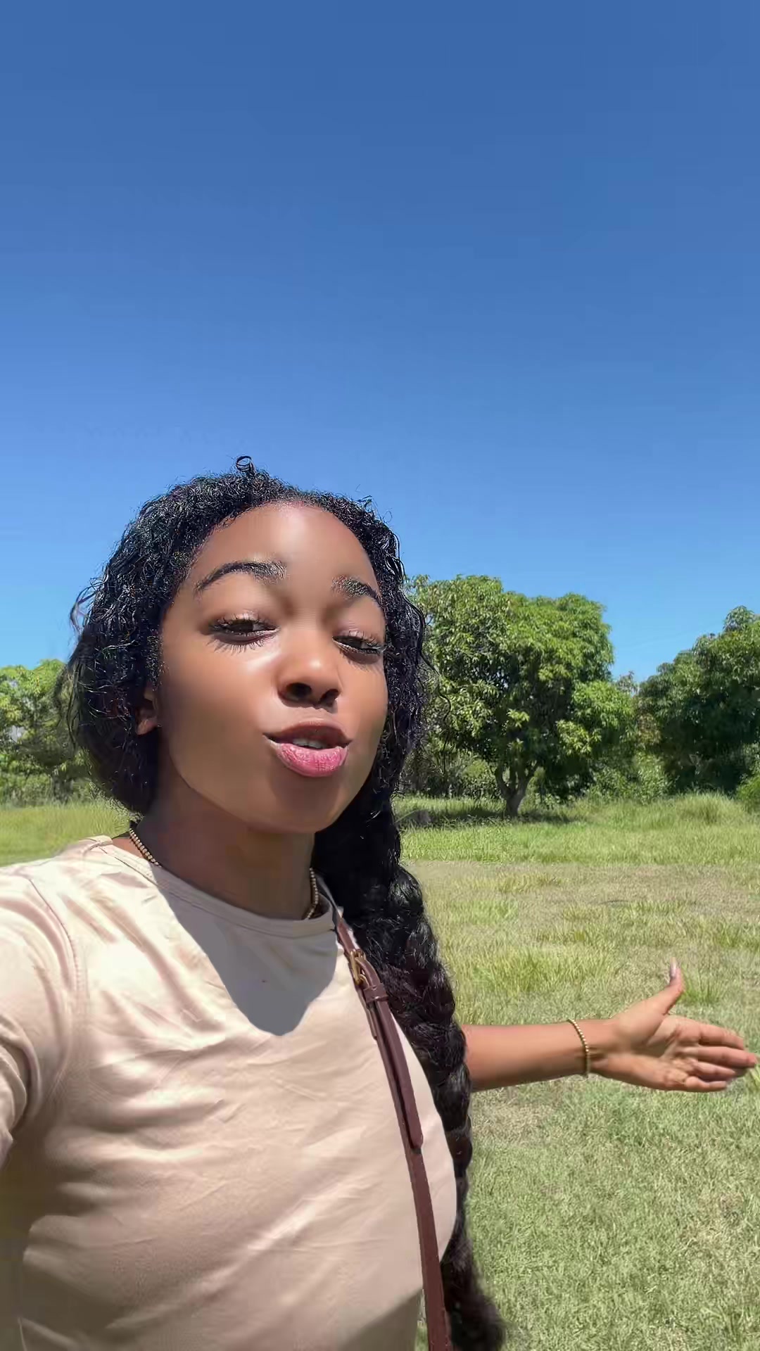 @Ariana🥺❤️