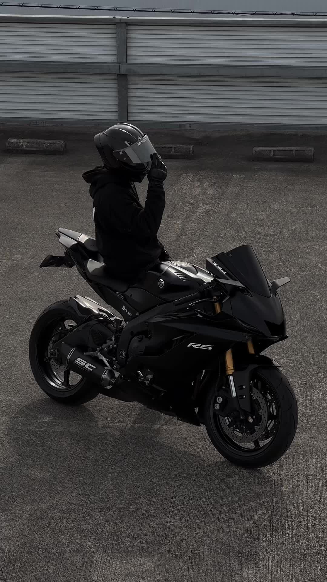 @Moto club