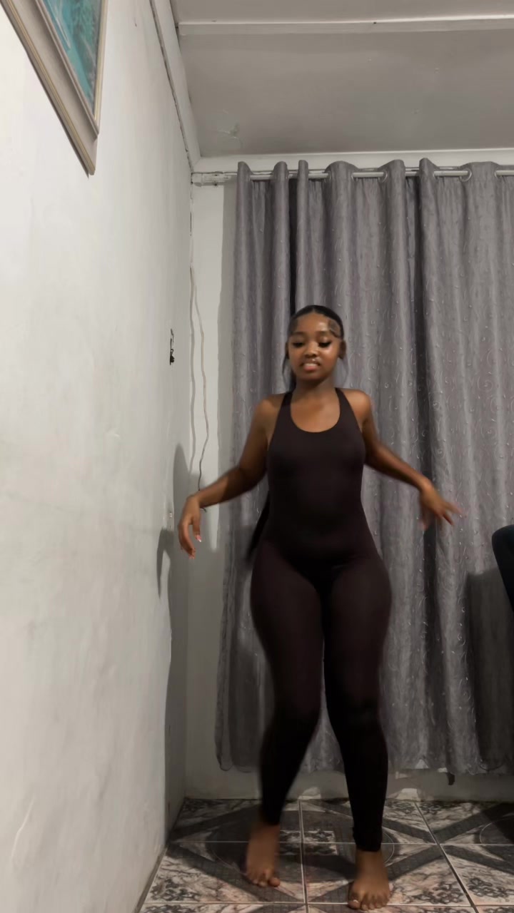 @Chioma Wambi🫦