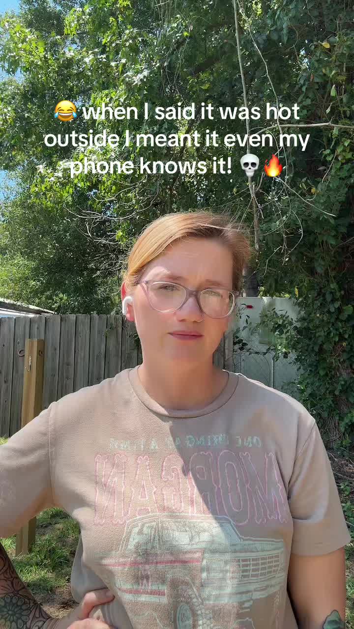 @holly_wood2427
