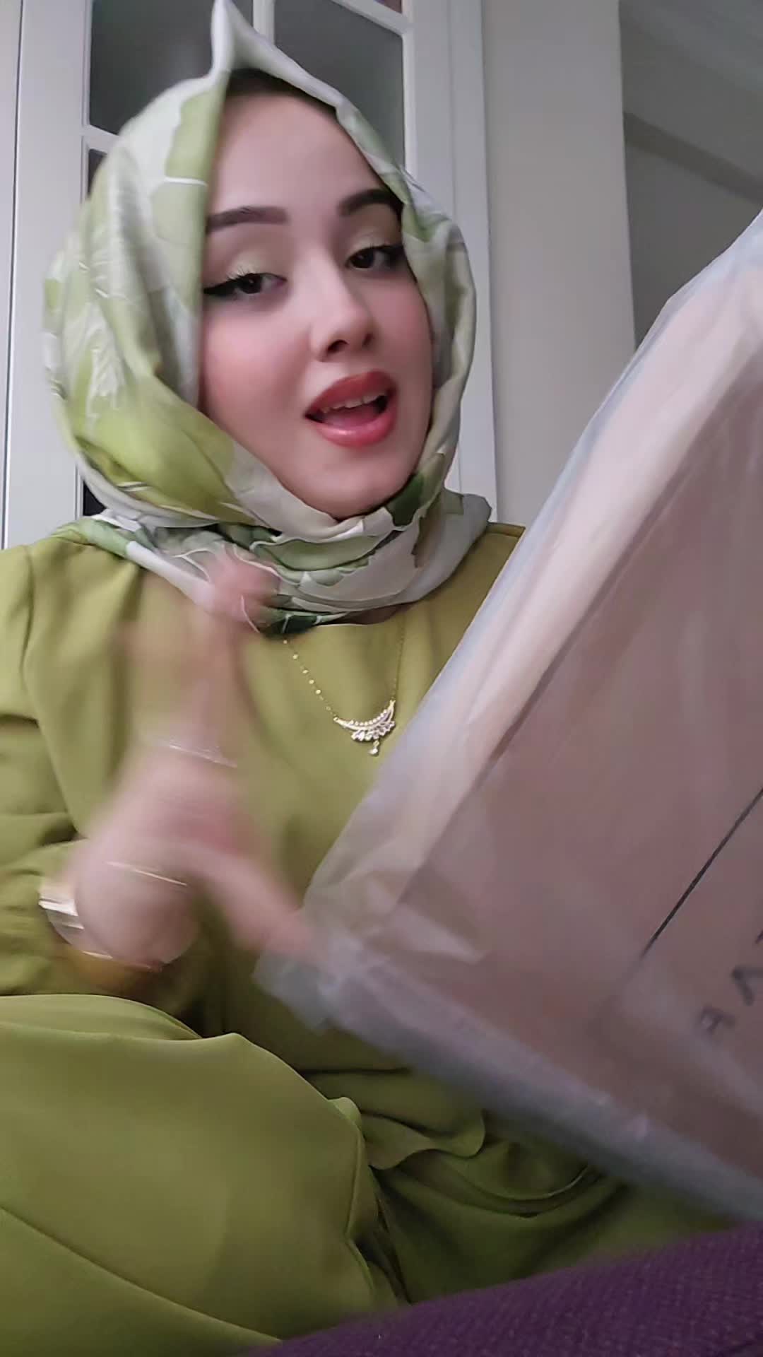 @Aliyenur