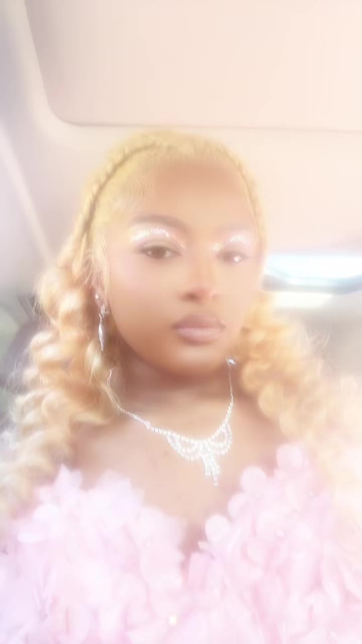 @niyaaaa