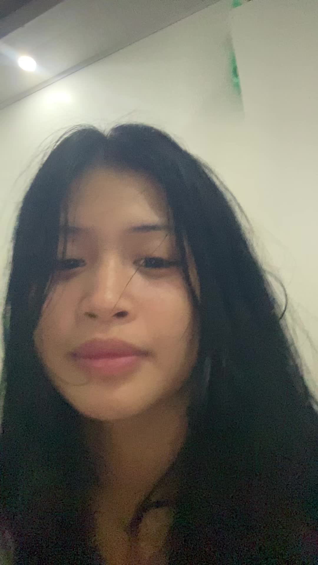 @🐰