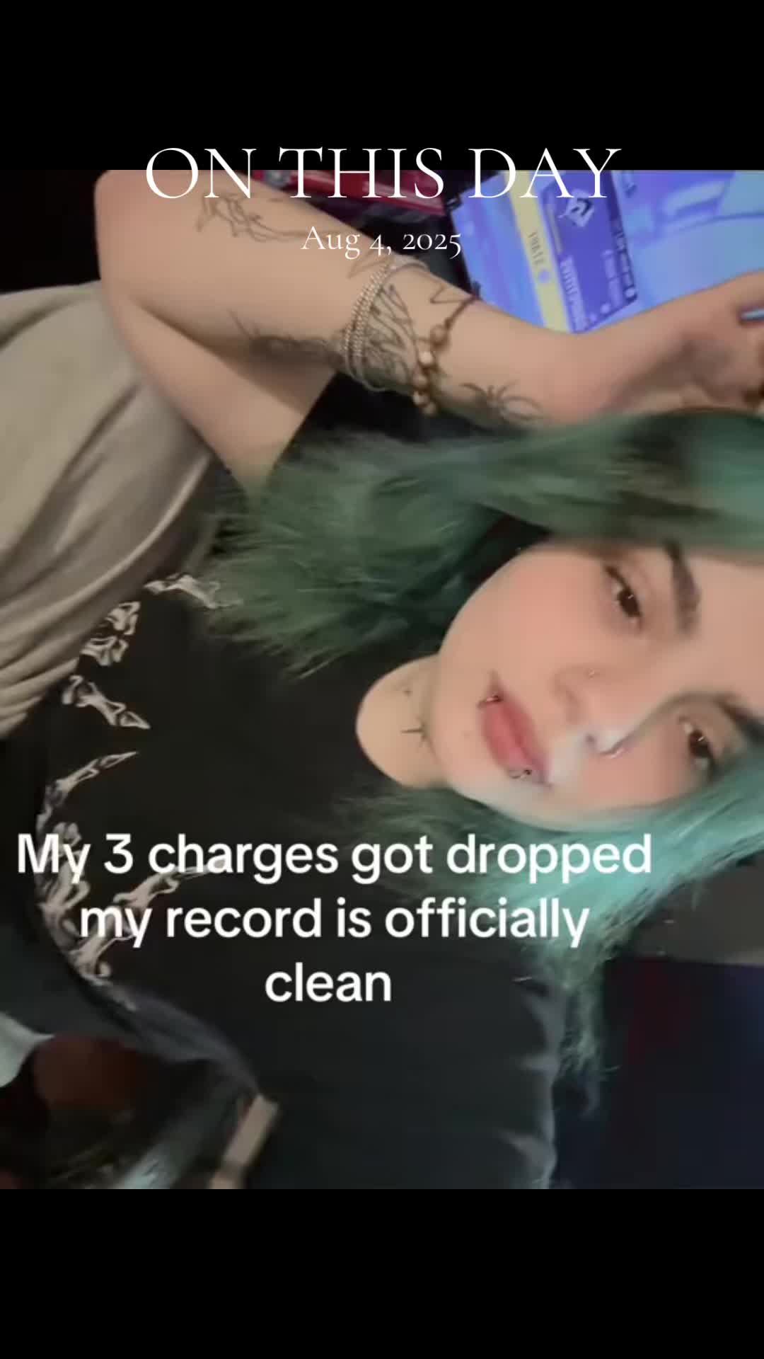 @Dead_hamster_puxxy