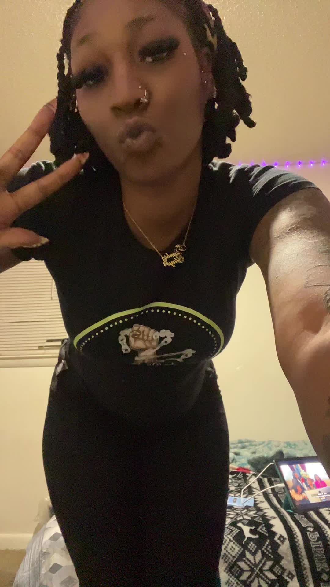 @Big Bambi ๐