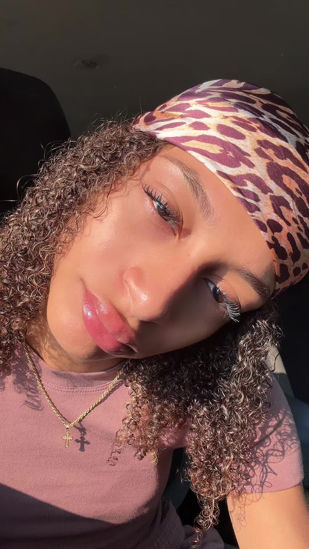 @carleeebaee