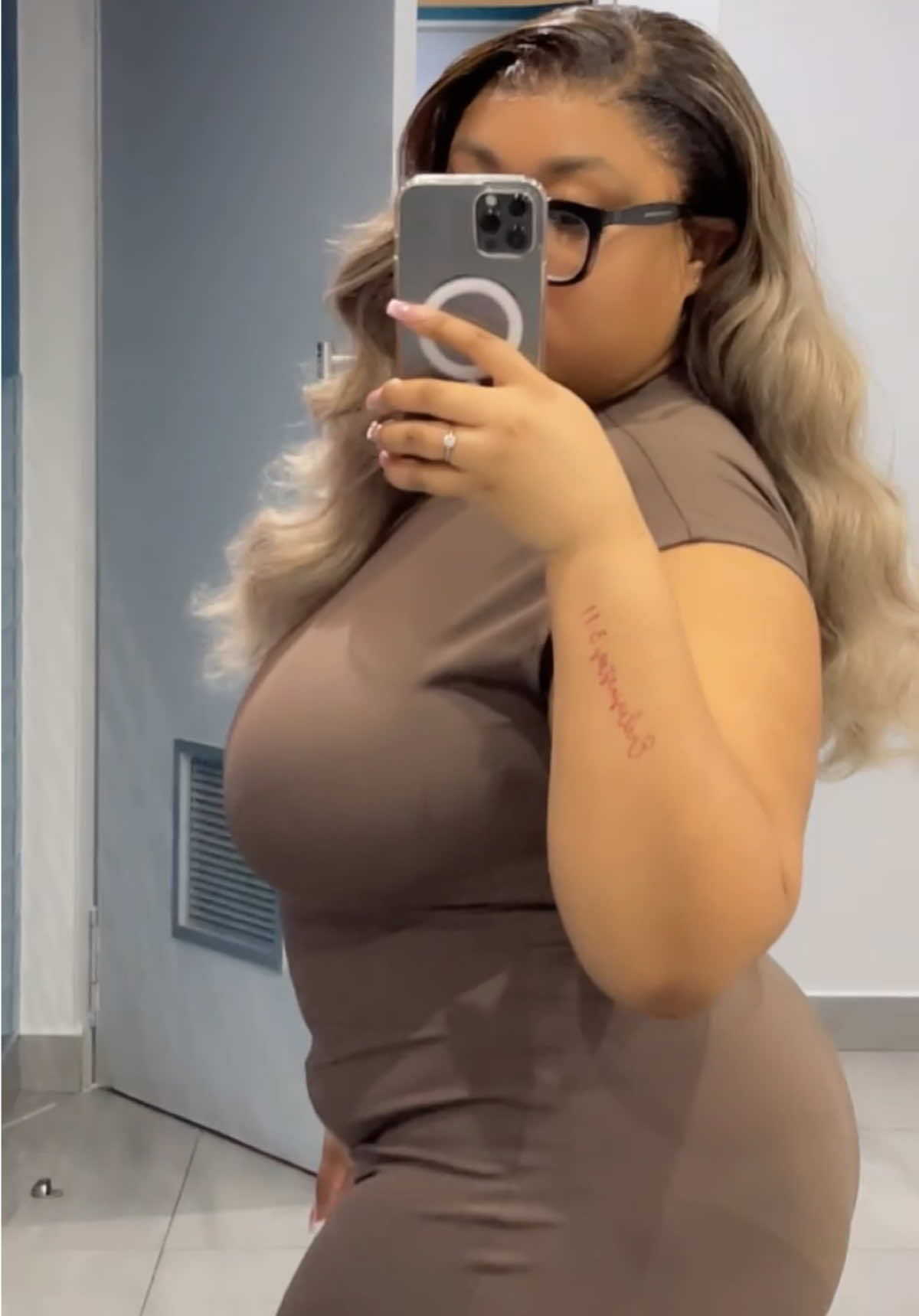 @Lelo_Loriana🐻