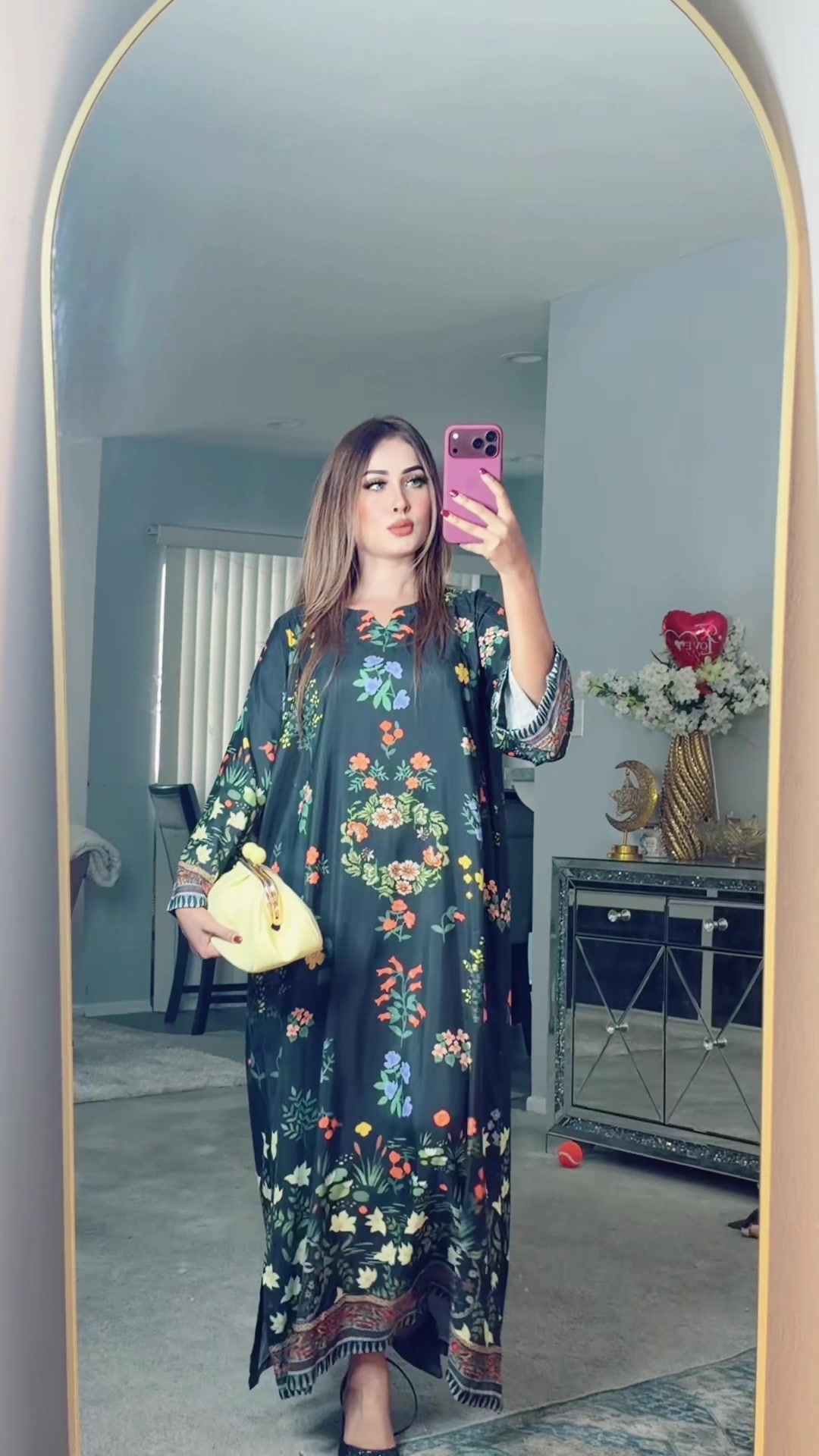 @Sunsinenila