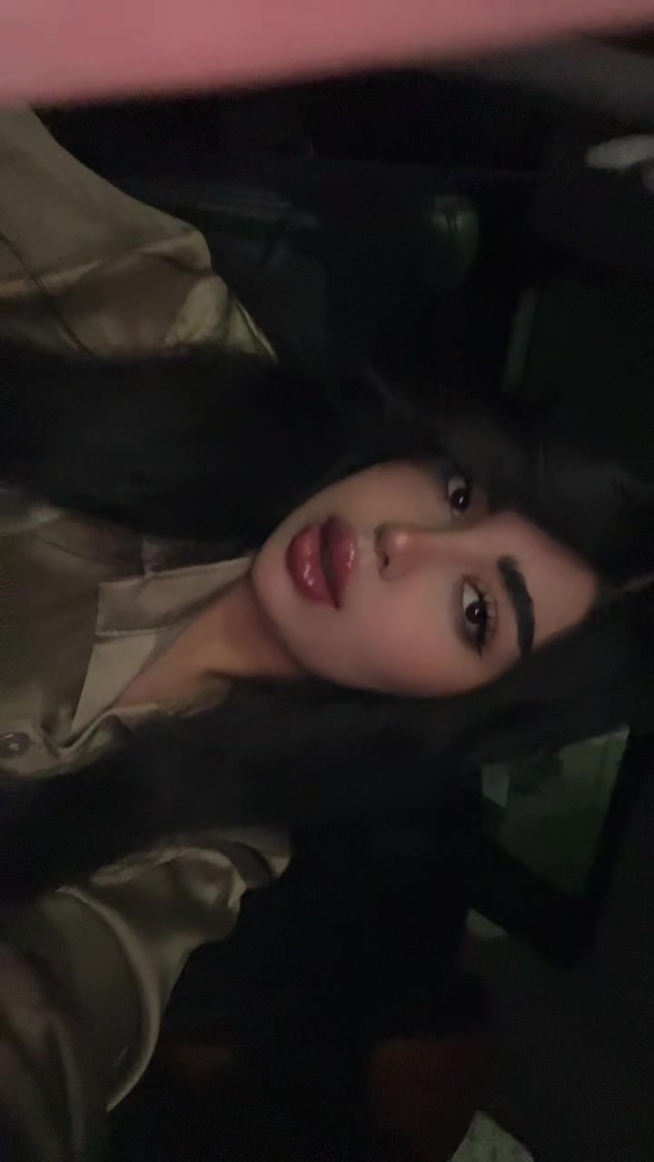@manya_