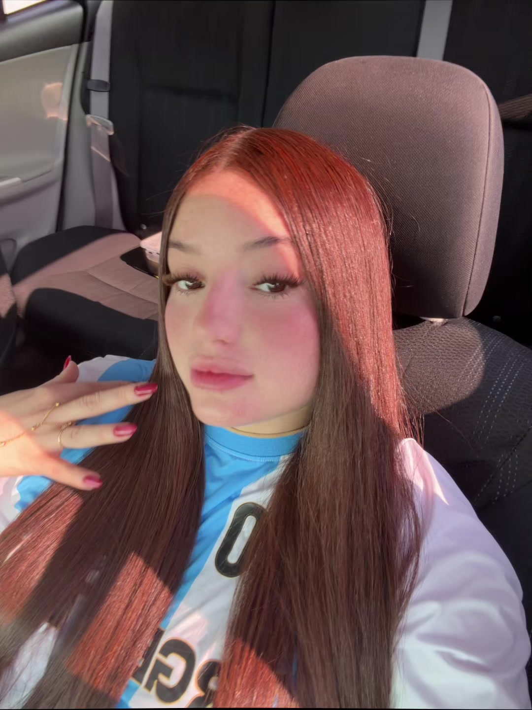 @Paola Finol👩🏻🦰