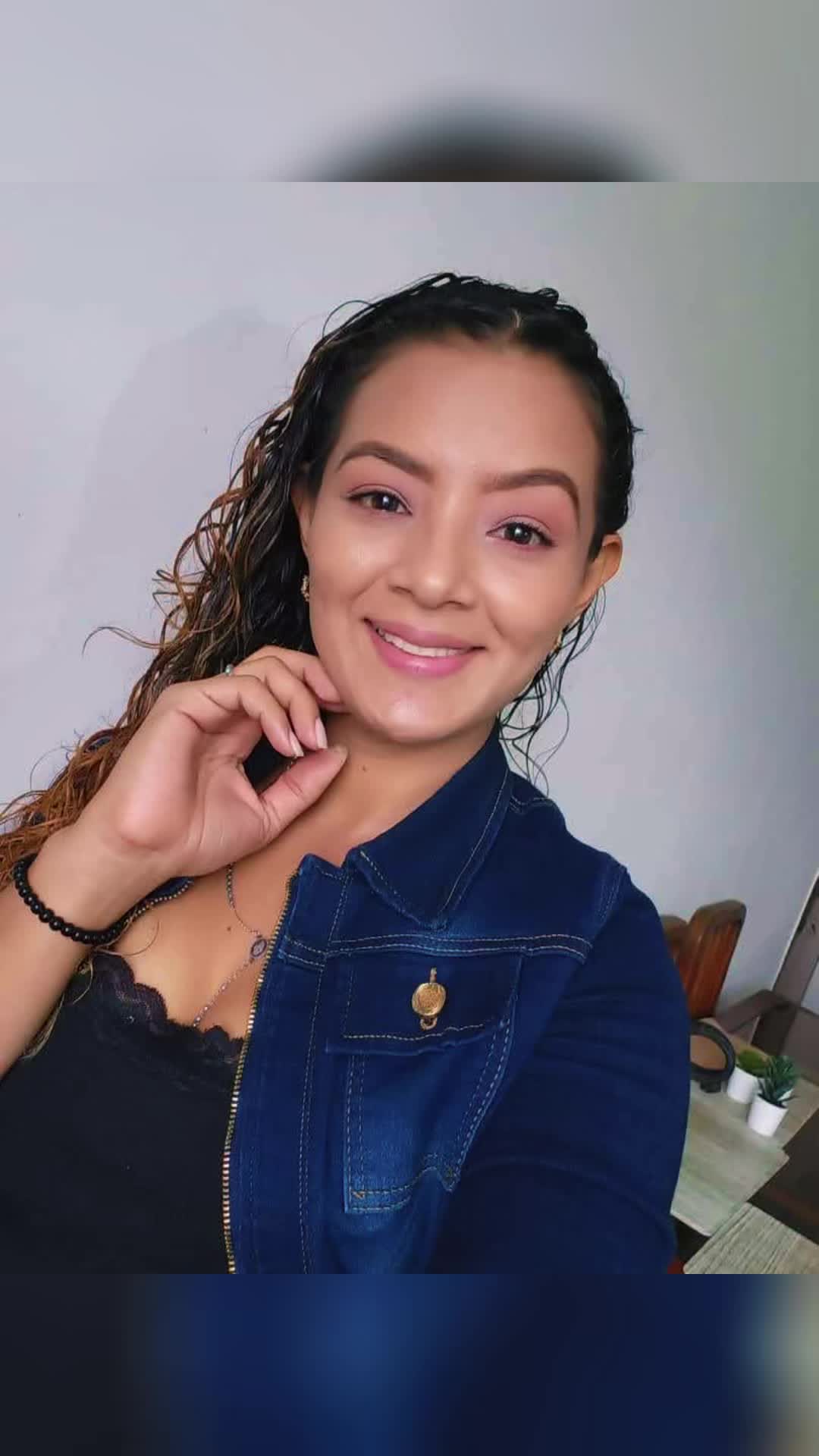 @MarieliU27