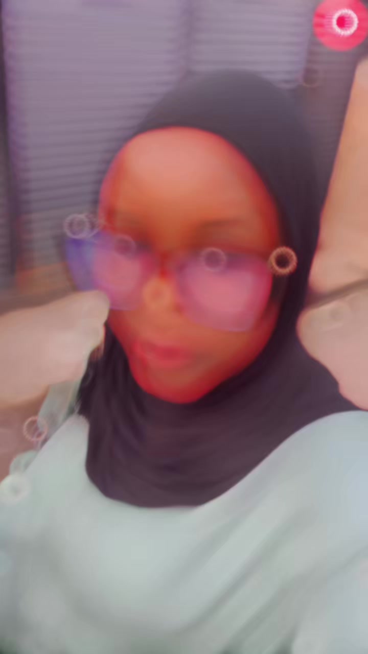 @Halima_09