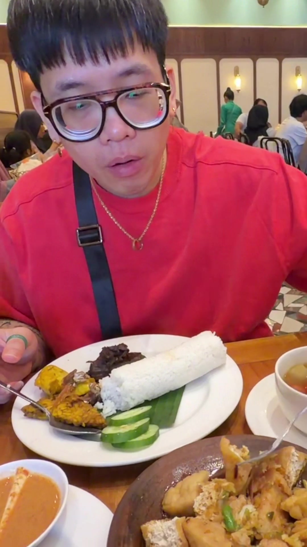 @Aku Makan Yah