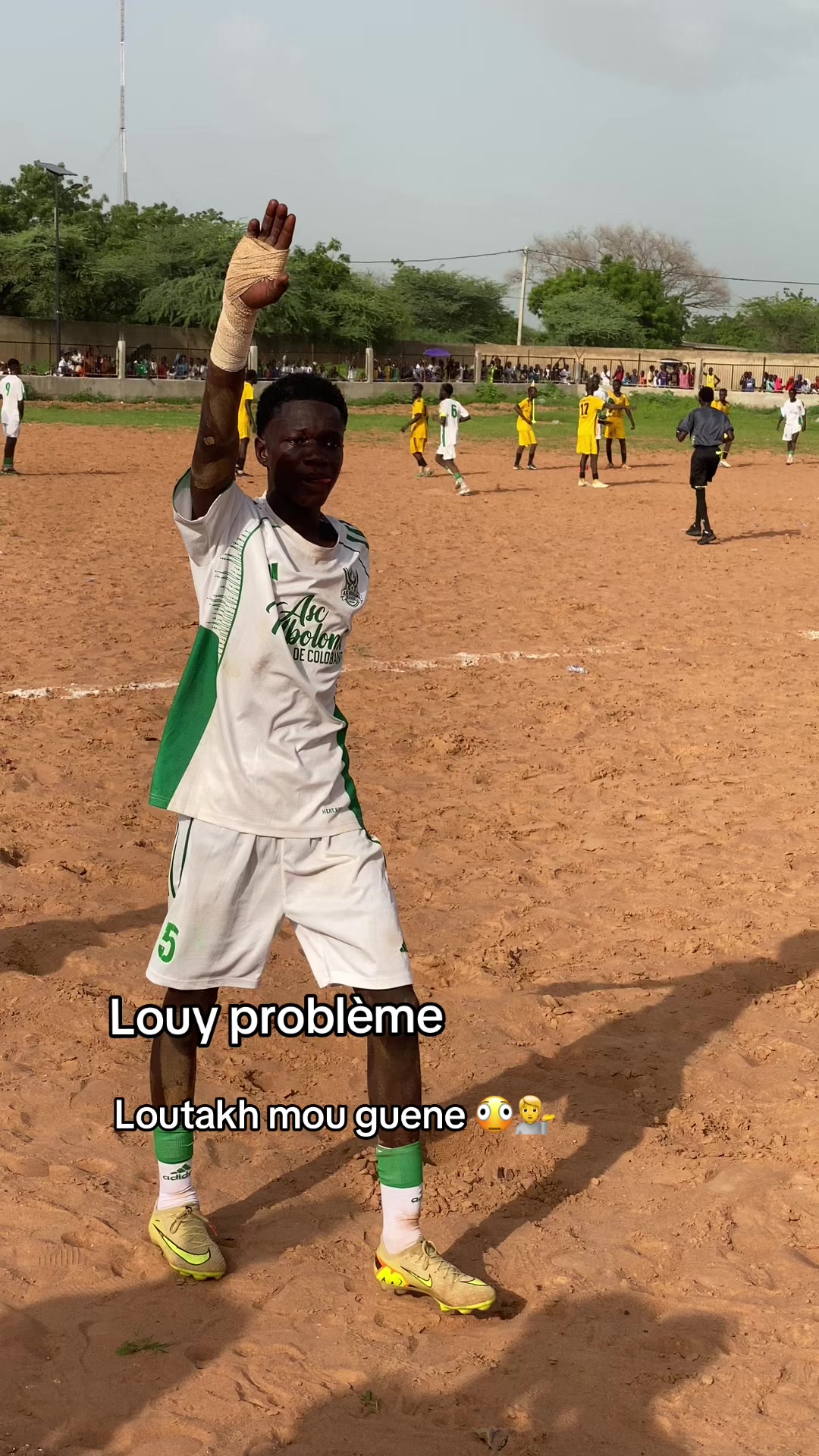 @fayéne bi