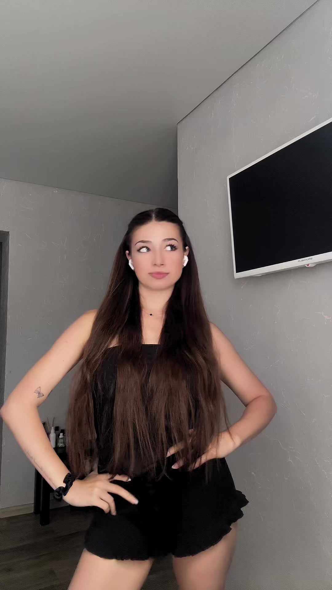 @віолетта))