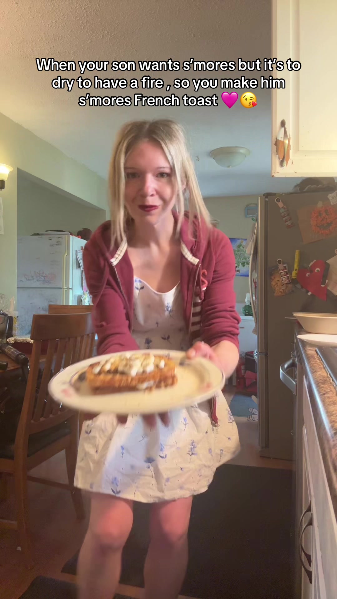 @dumbblondewholovestobake