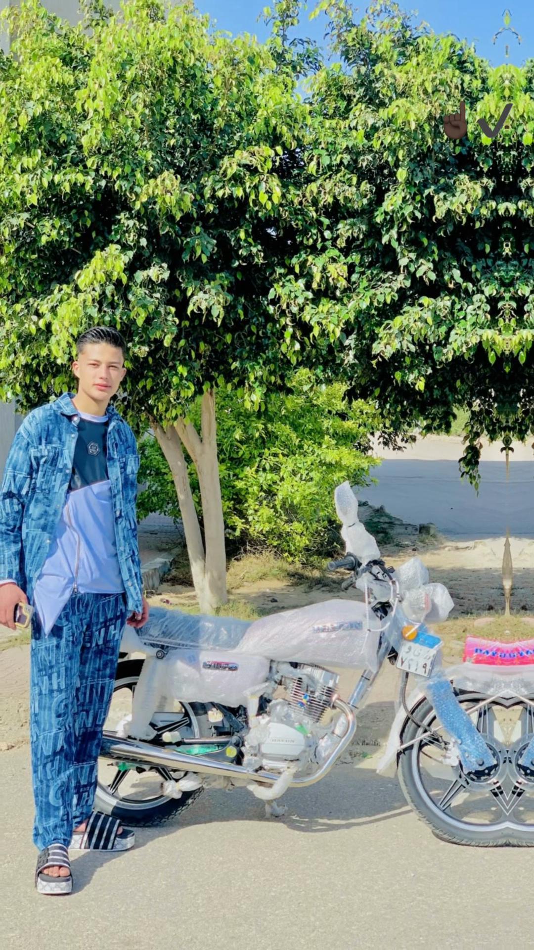 @احمد الزعيم🥷