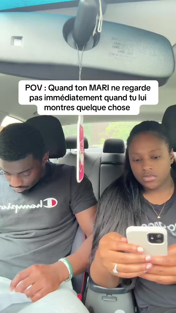 @🧑🏿&zwj;🦱👧🏾