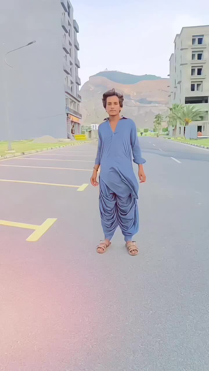 @ملک آصف