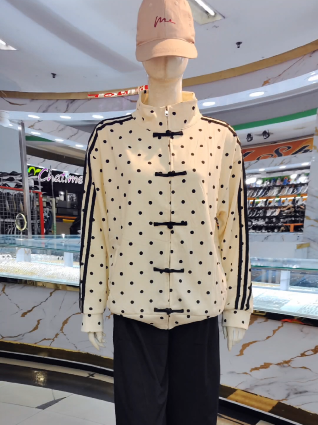 @QUEENSHA AND UWIE FASHION