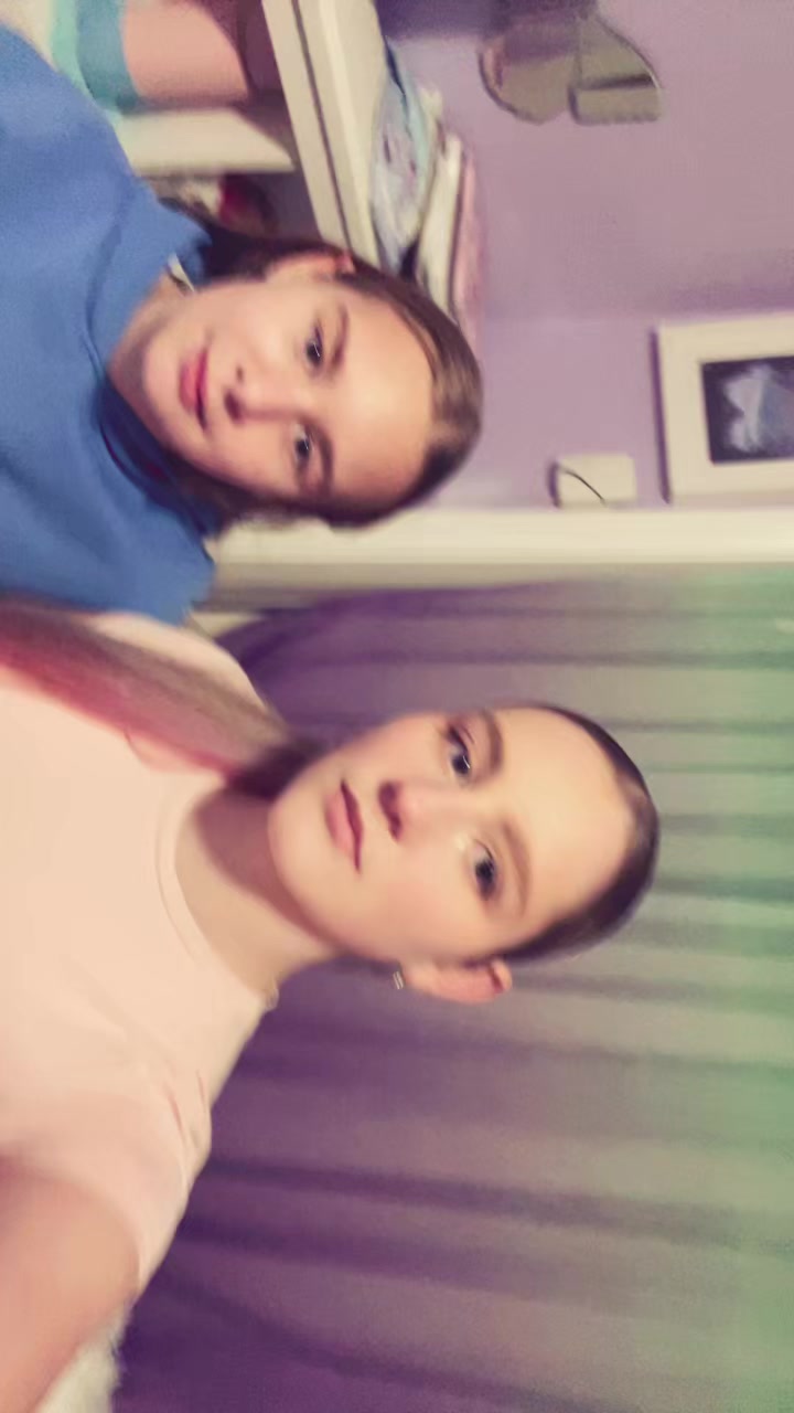 @Krystal_Jayde5