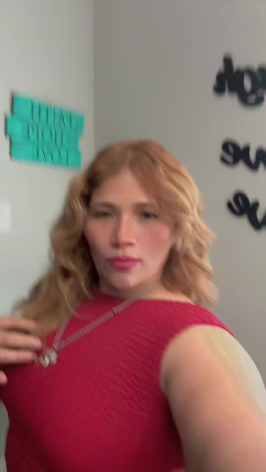 @Iliana