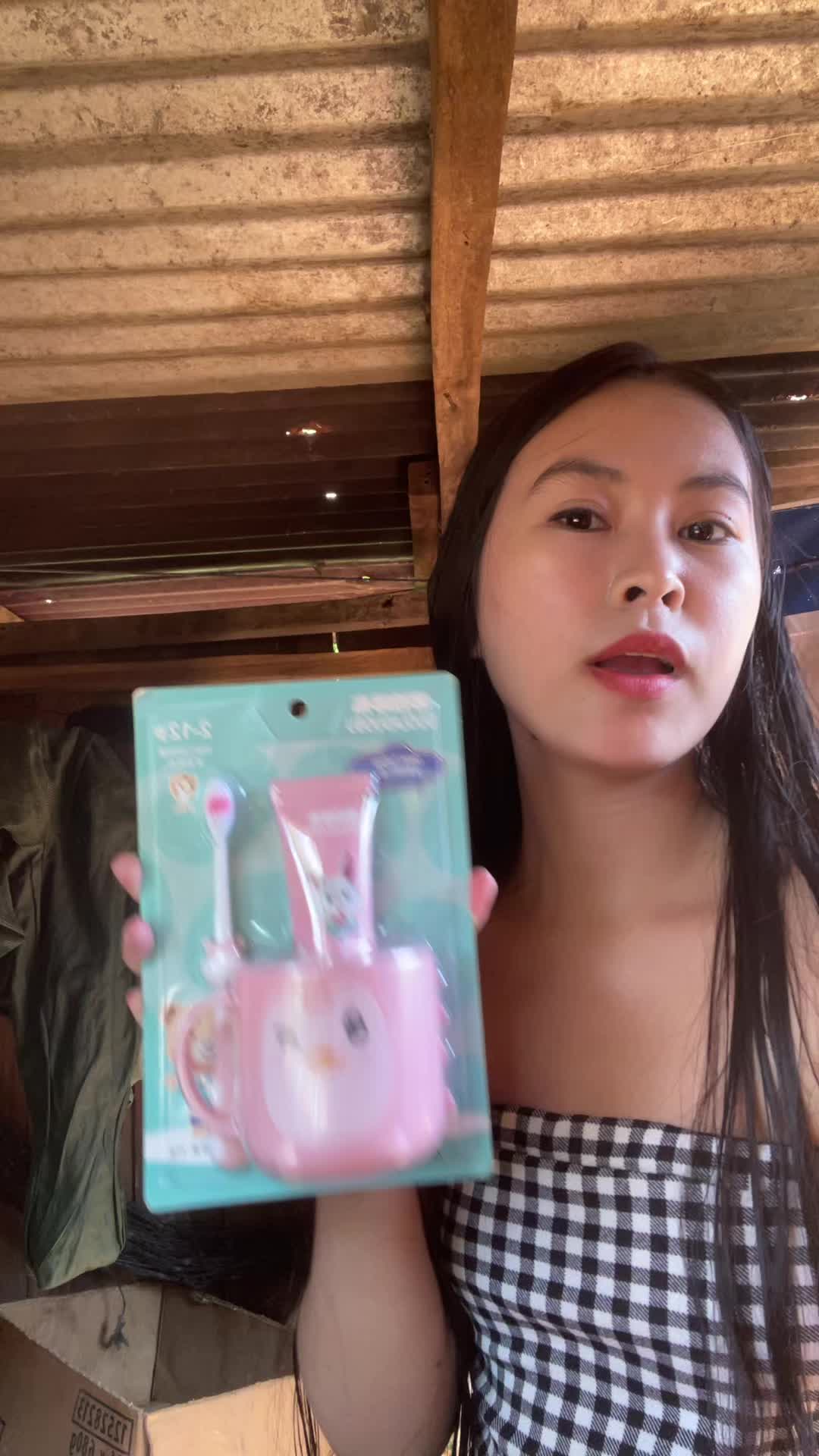 @Ms. Realyn_shop10