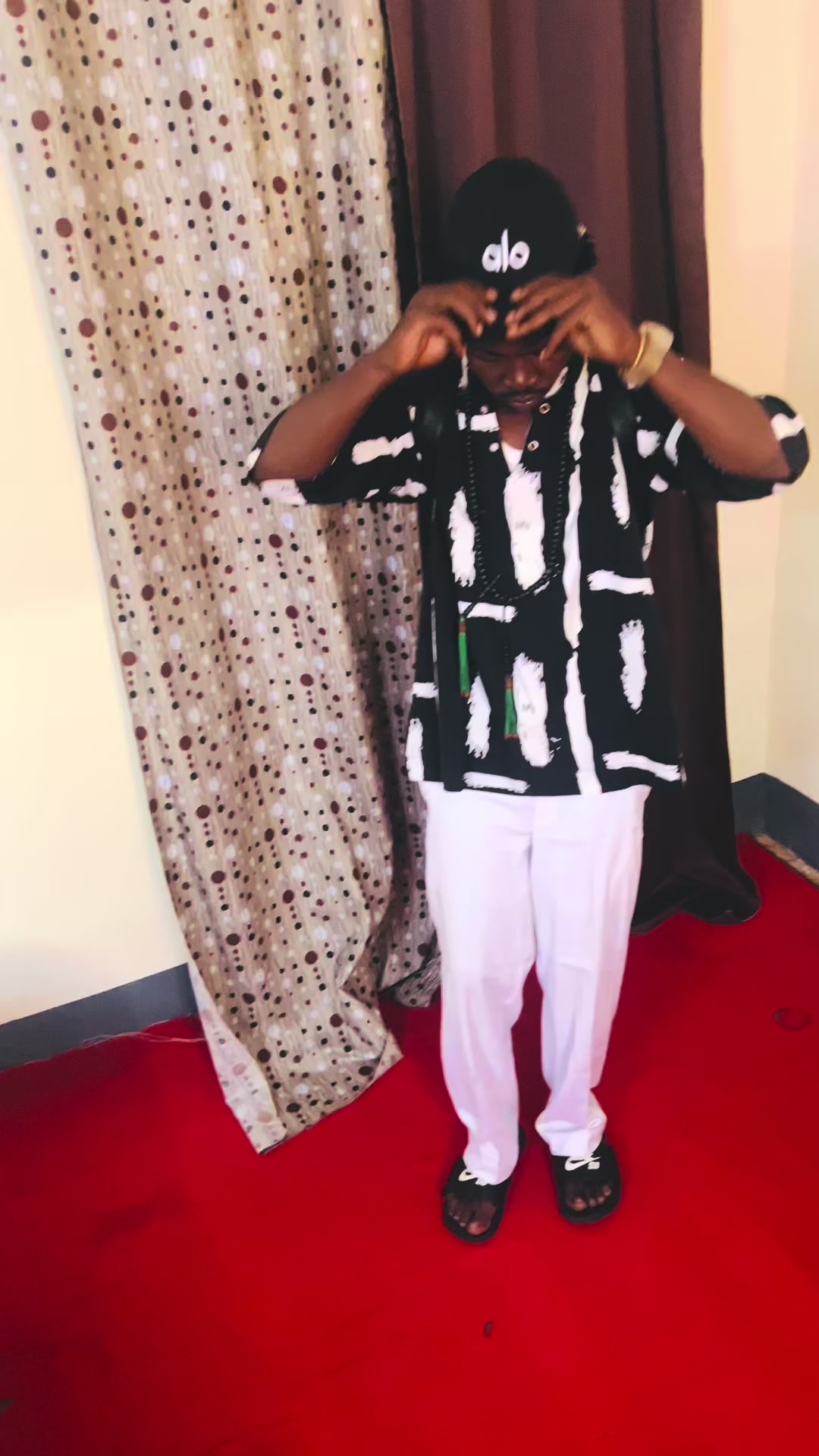 @MR Elfah ✌️dit Be humble jr❤️