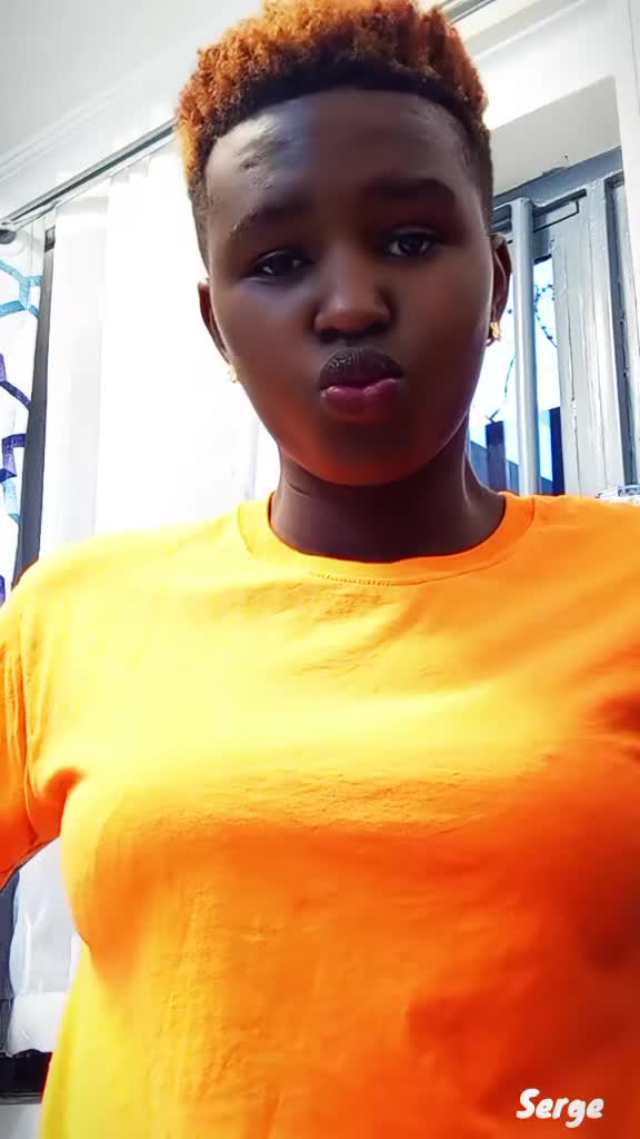 @CARENIE🥰🥵