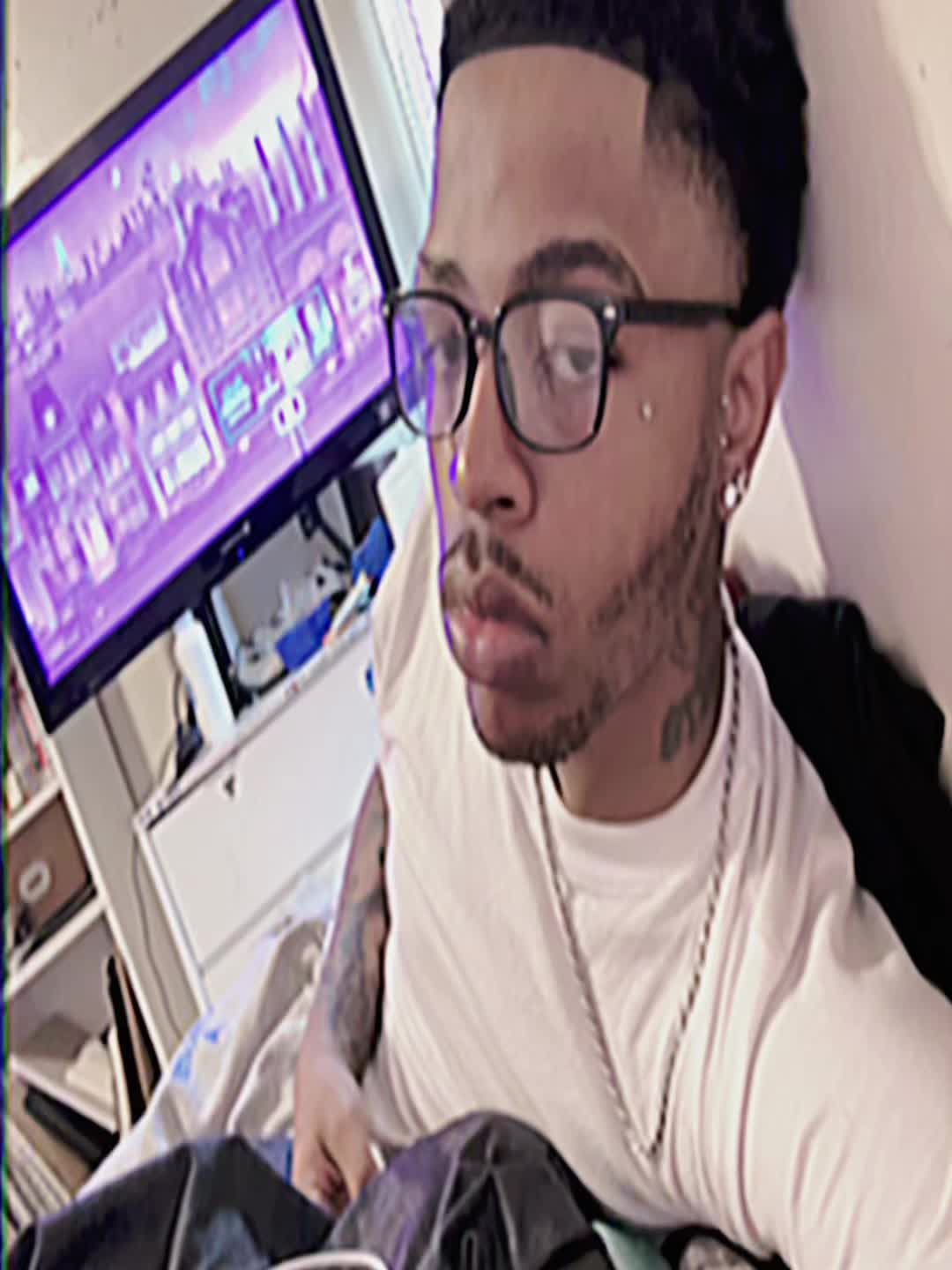 @Sto