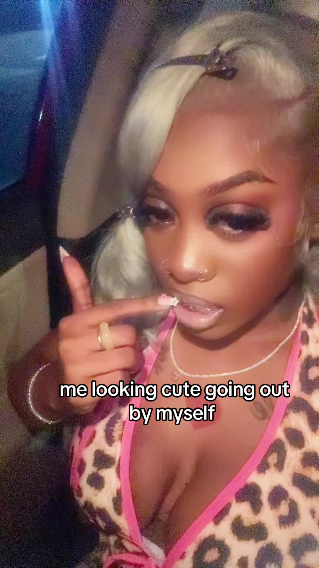 @mymy