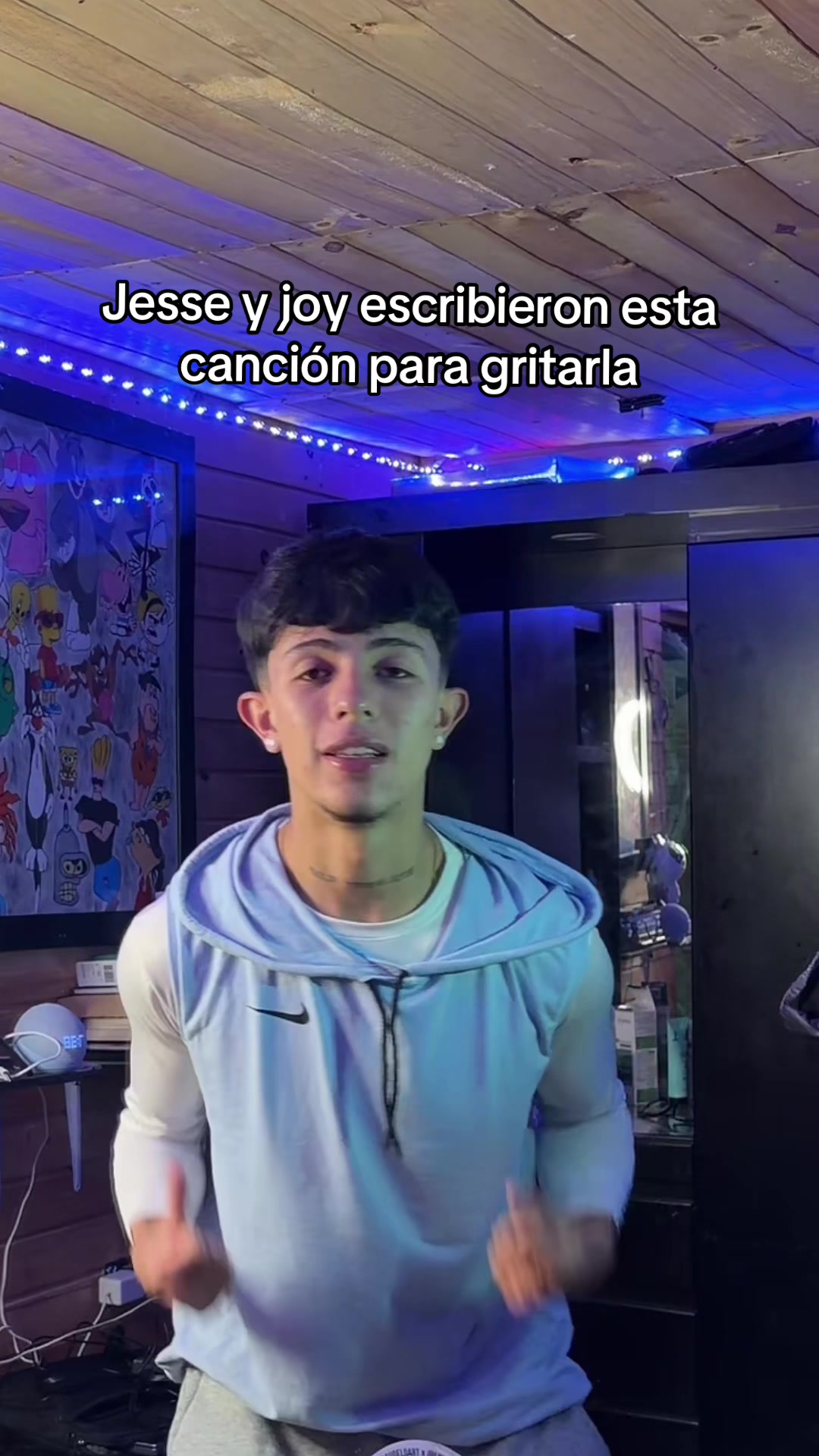 @S A N T I