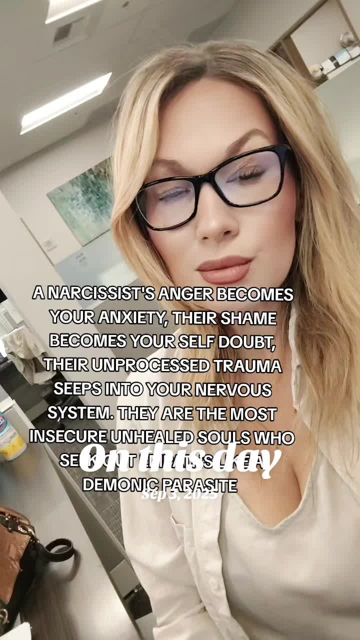 @Melissa kay🌻