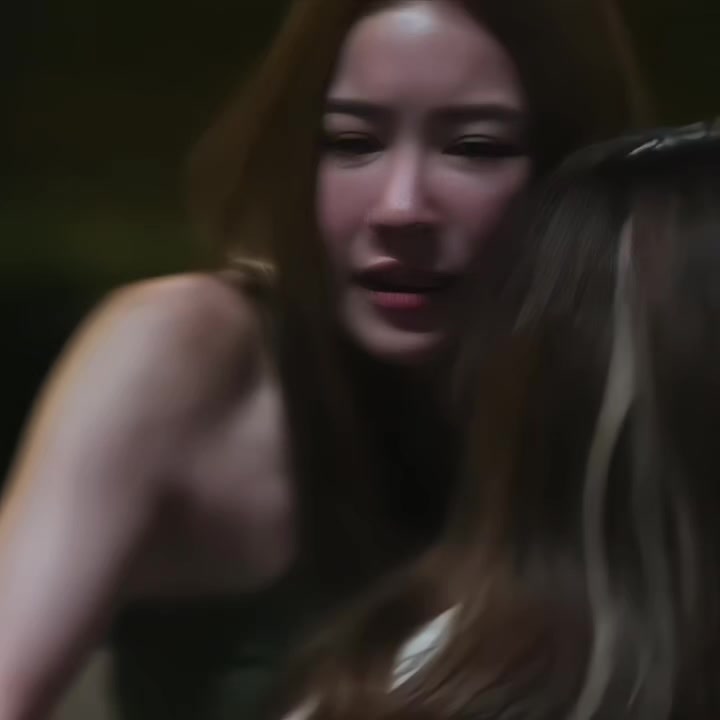 @𝘭𝘶𝘯𝘢