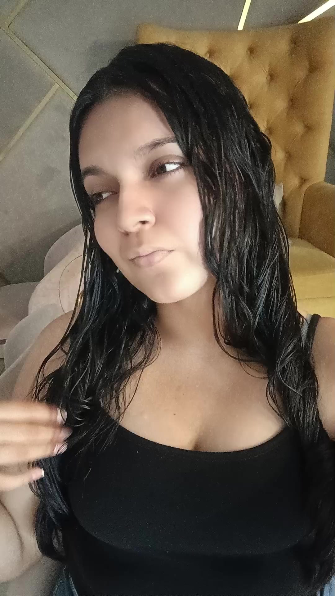 @Karlita✨