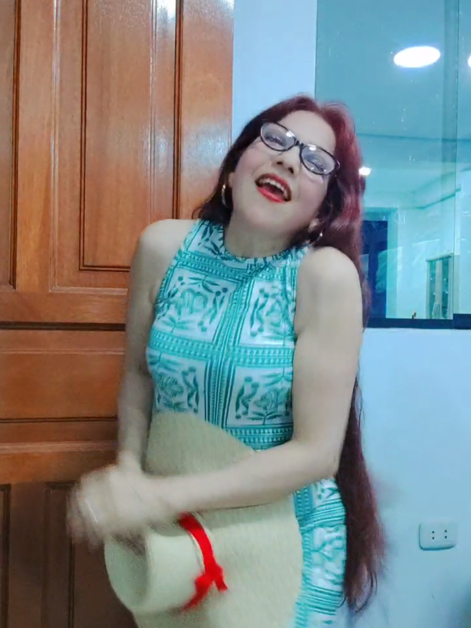@Aliette Casta&ntilde;eda Sa
