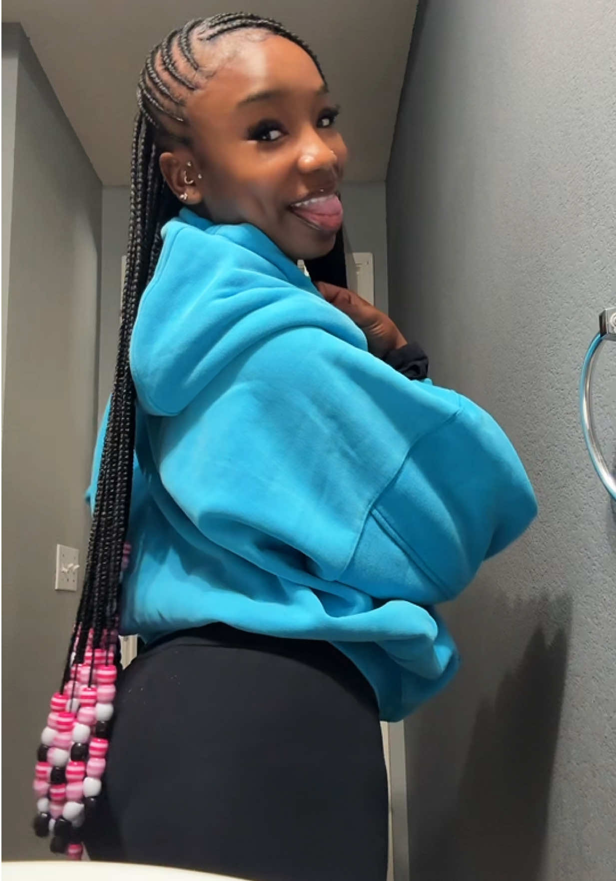 @itz.__maniii
