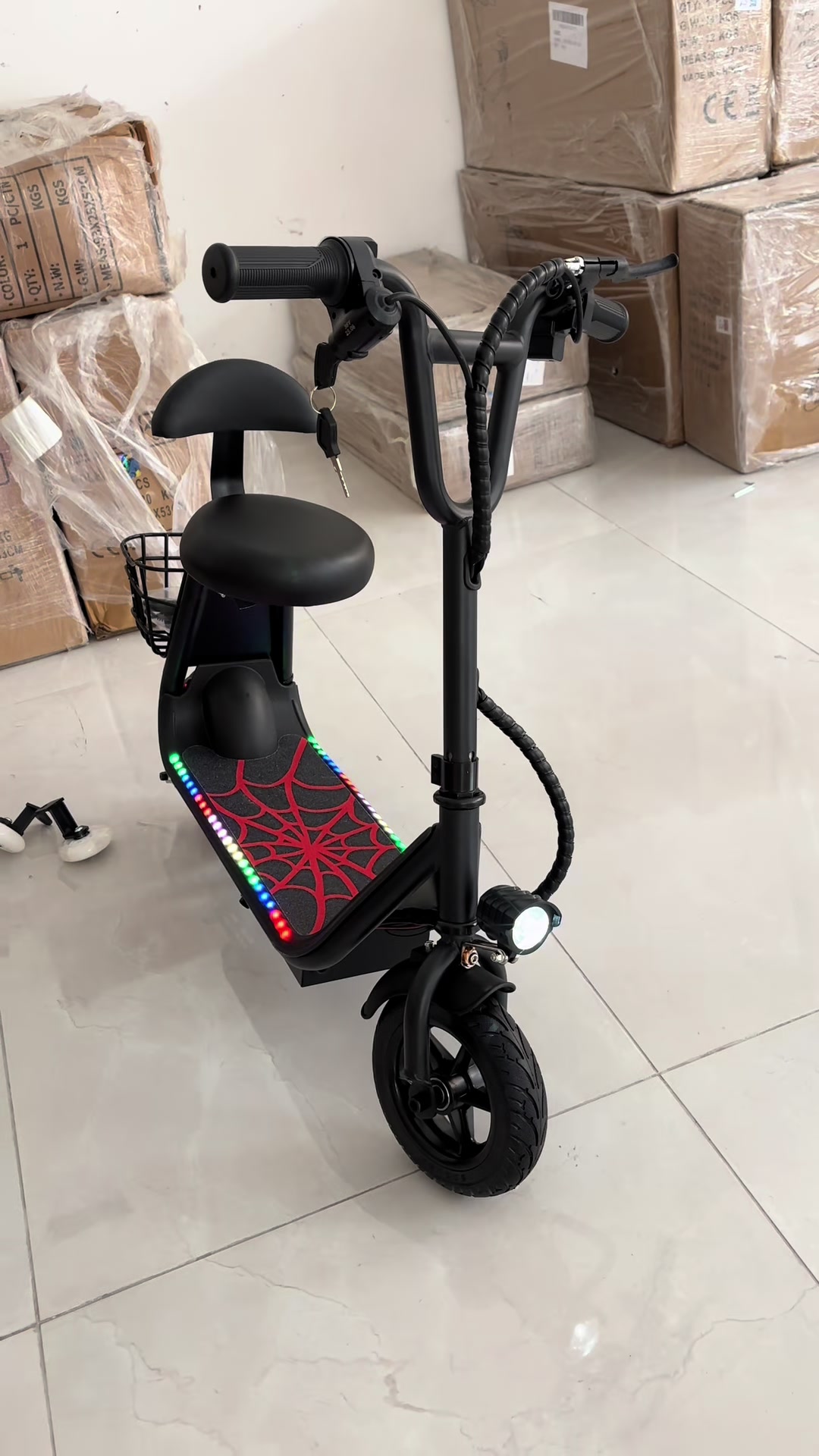 @E-scooters.Lb