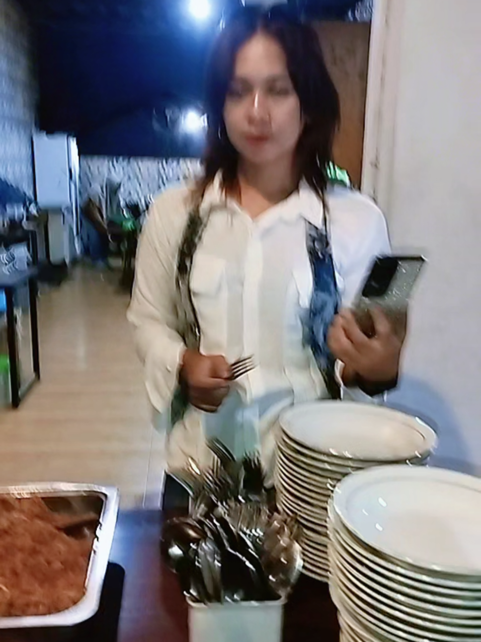 @أنيسة فيتري