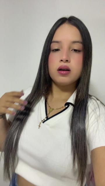 @Estefania🍒