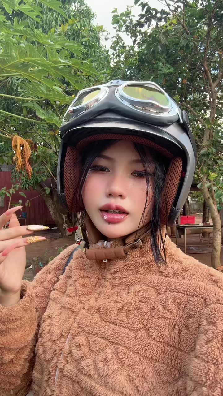 @មួយហ័ង្គ សាឡន