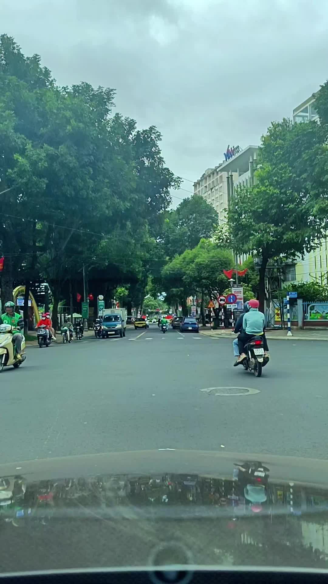 @Hữu.Nguy&ecirc;n 57