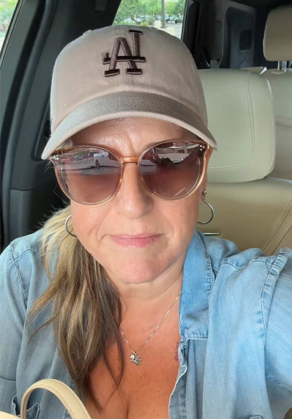 @๐ Angi, The LA Hat Lady ๐