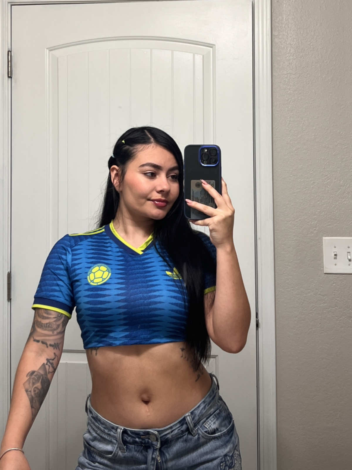 @iam_karolyi