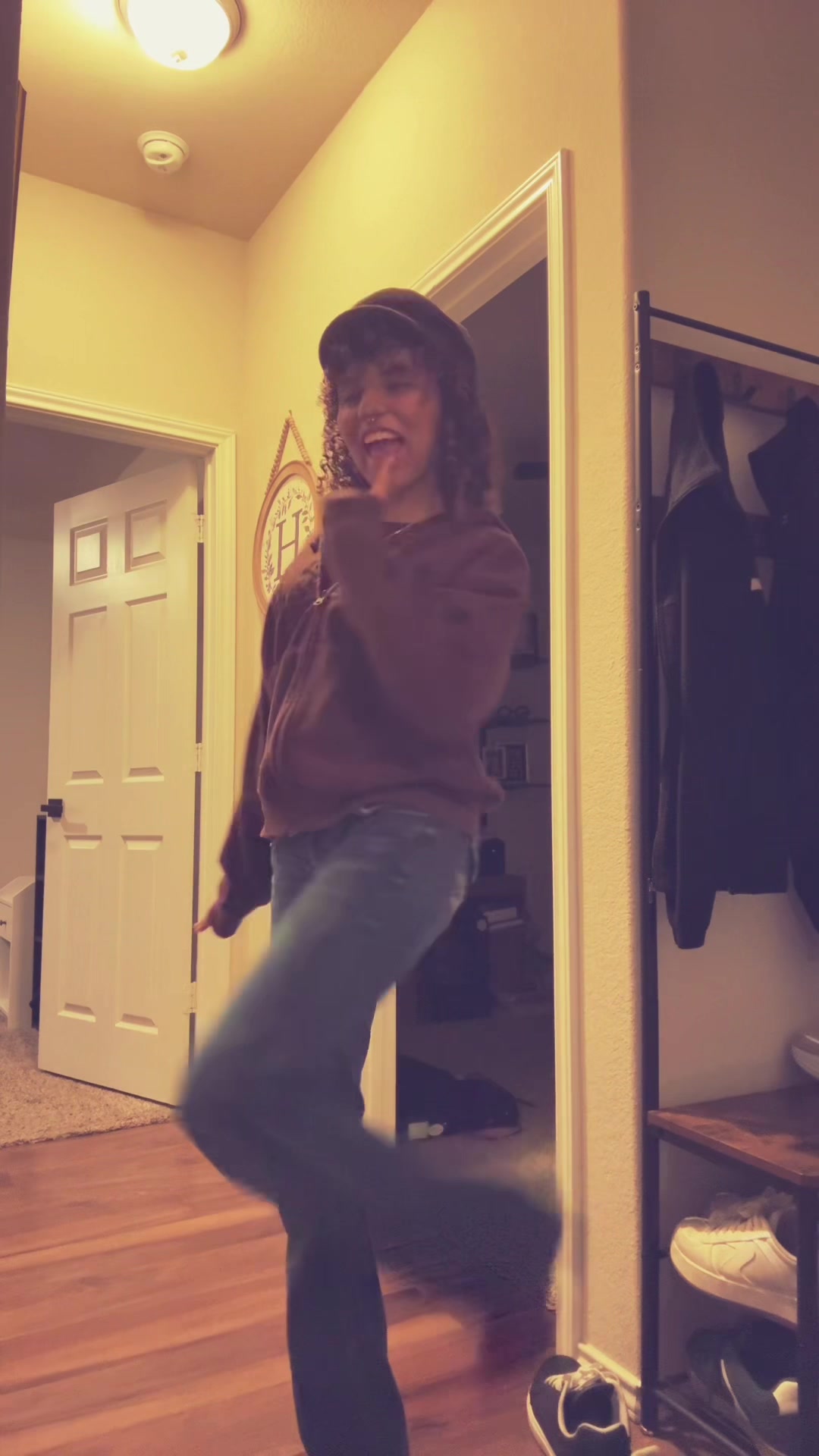 @Danae<3
