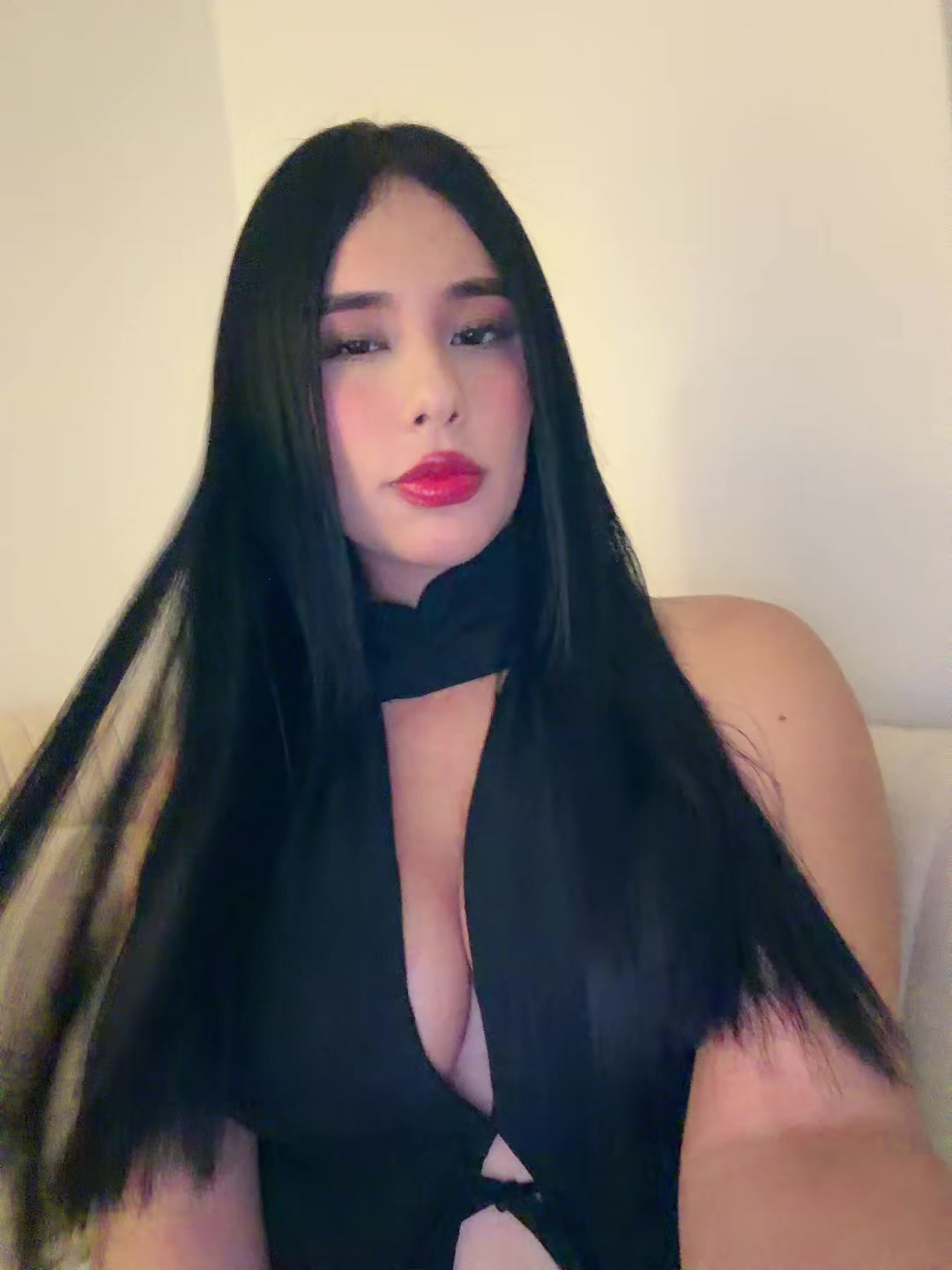 @𝑁𝐼𝐾𝑂𝐿𝐸