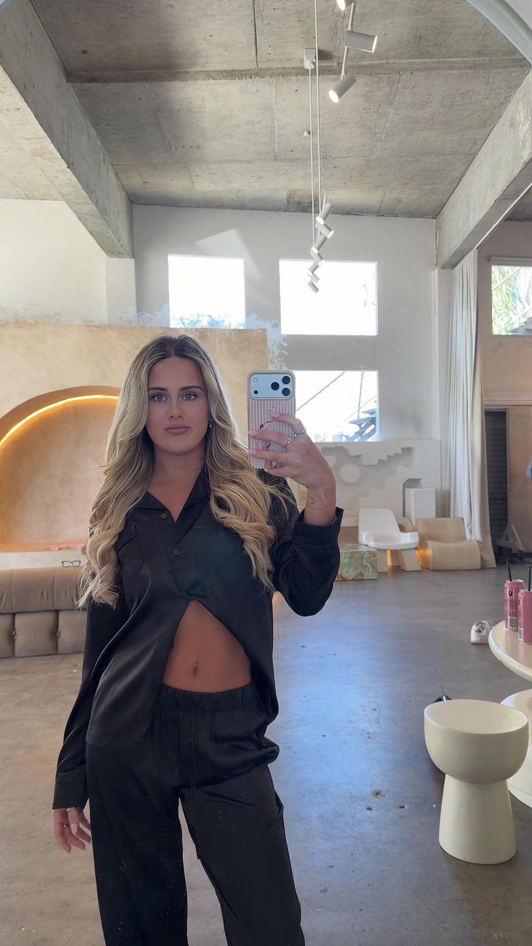 @Mackaelazipf